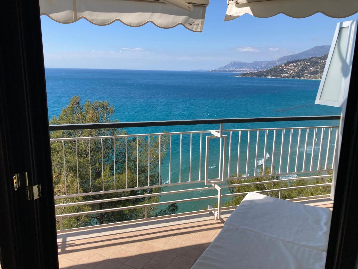Sea And Monaco Charme View On The Beach Ventimiglia Exterior foto